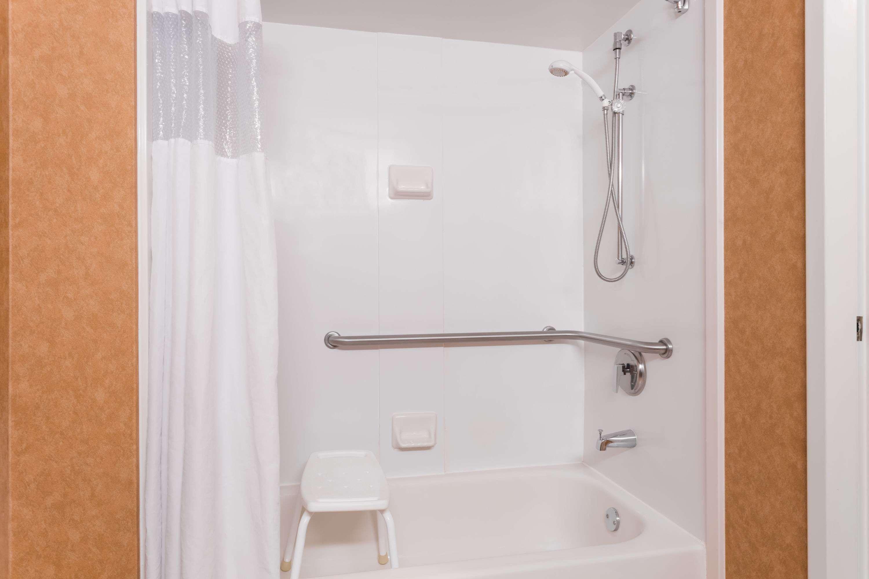 Wingate By Wyndham Greenville Airport Εξωτερικό φωτογραφία