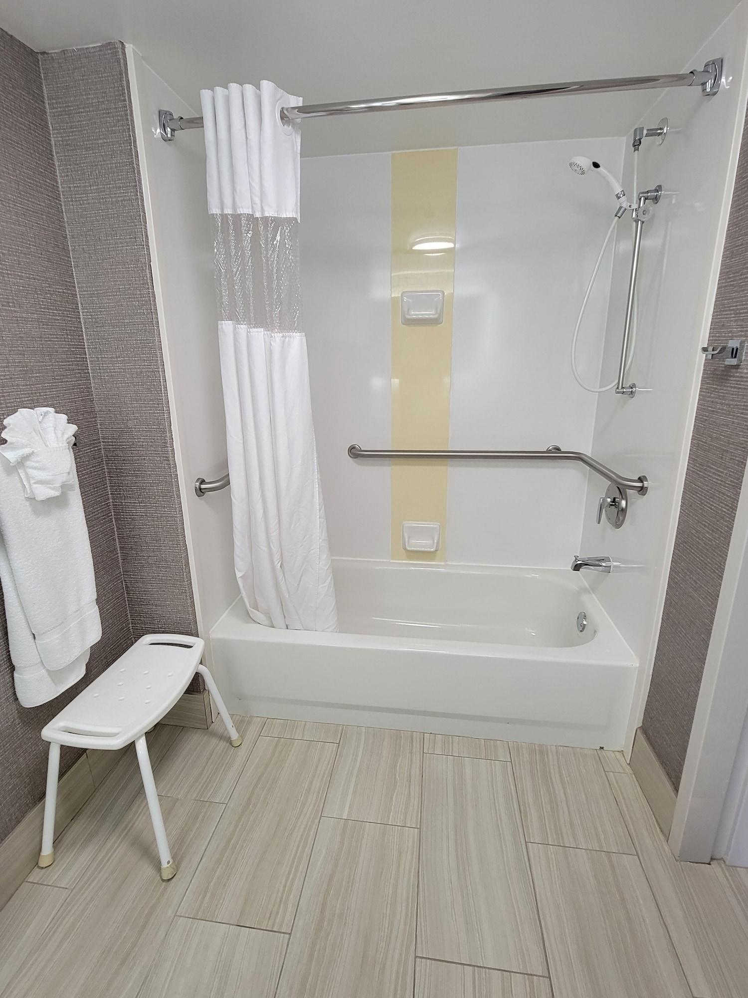 Wingate By Wyndham Greenville Airport Εξωτερικό φωτογραφία